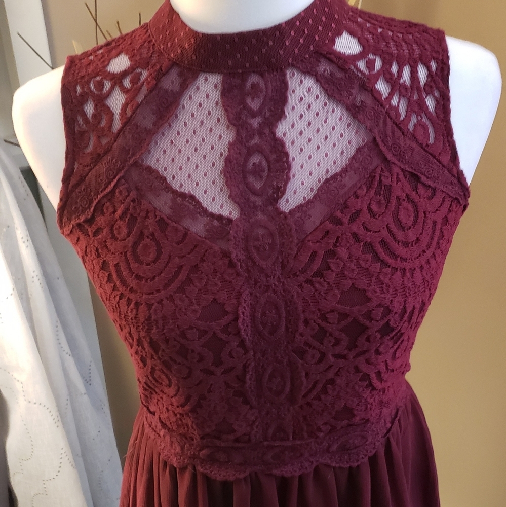 Burgundy Lace Mini Dress Small - Picture 2 of 13